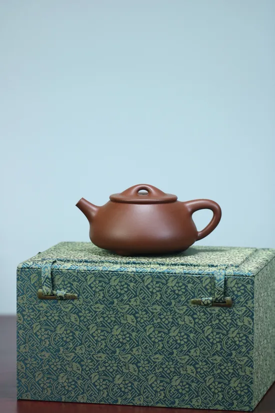 Zisha Teapots: Jingzhou Shípiáo | raw red dragon clay 5