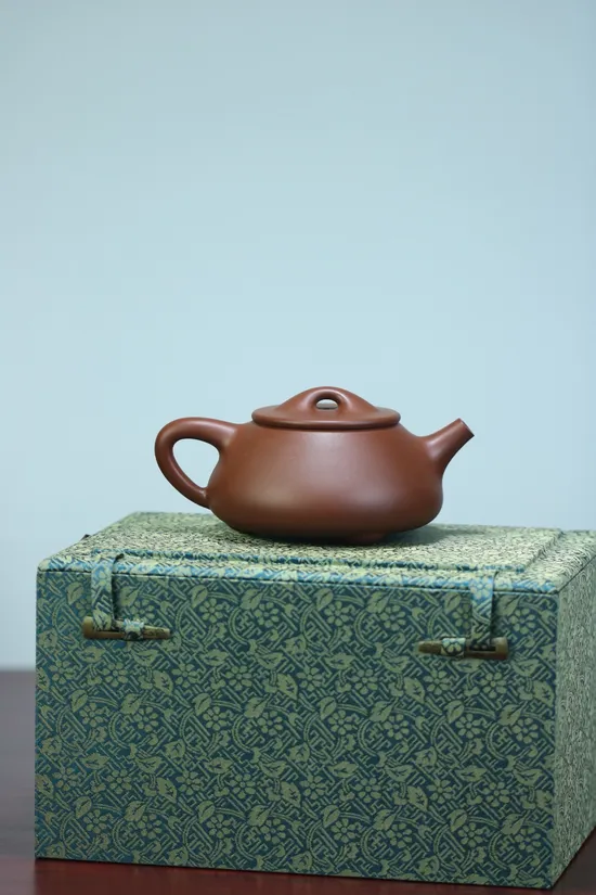 Zisha Teapots: Jingzhou Shípiáo | raw red dragon clay 9