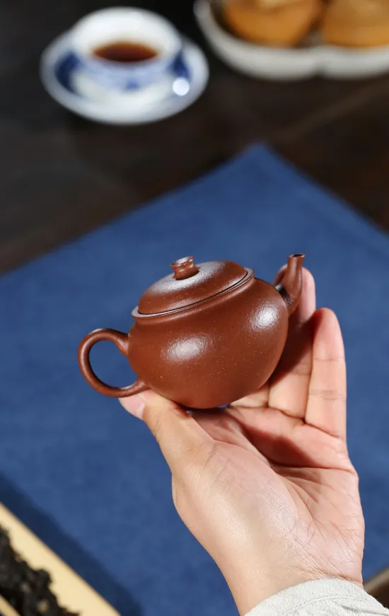 Zisha Teapots: Bao Yuhua | 140cc | 900 CNY 3