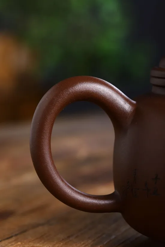 Zisha Teapots: Master Wang | premium old purple clay 2