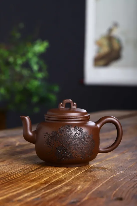 Zisha Teapots: Master Wang | premium old purple clay 4