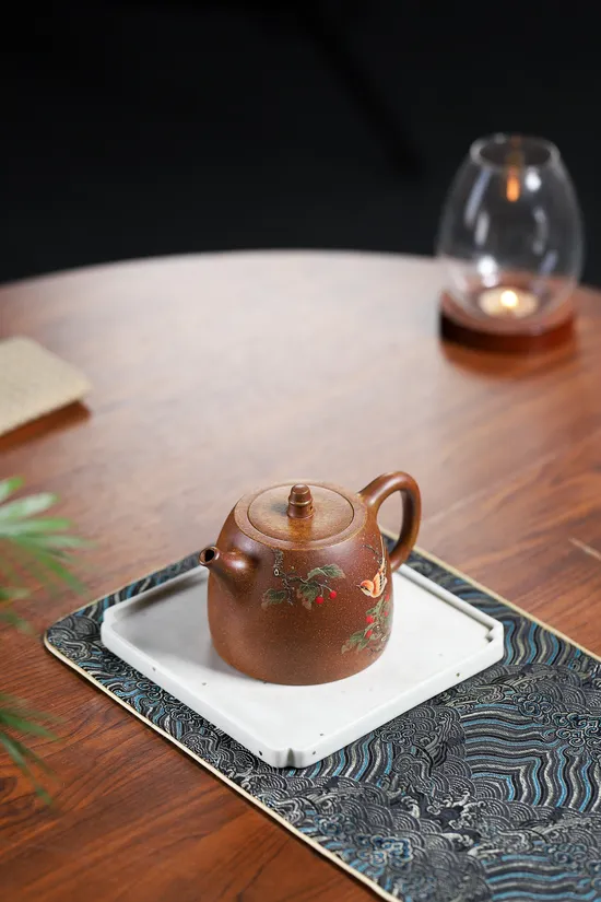 Zisha Teapots: Yang Junbao | Golden Duan clay | 3000 CNY 2
