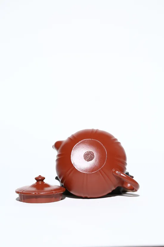 Zisha Teapots: Flat Jade Belt | Da Hongpao clay 4