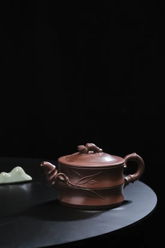 Zisha Teapots: Bamboo Segment | 3000 CNY 6