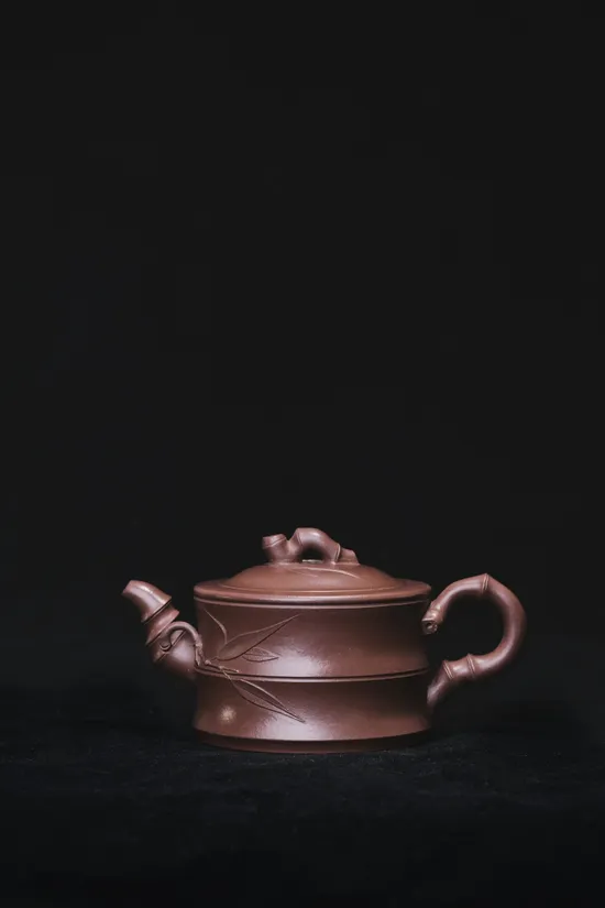 Zisha Teapots: Bamboo Segment | 3000 CNY 7