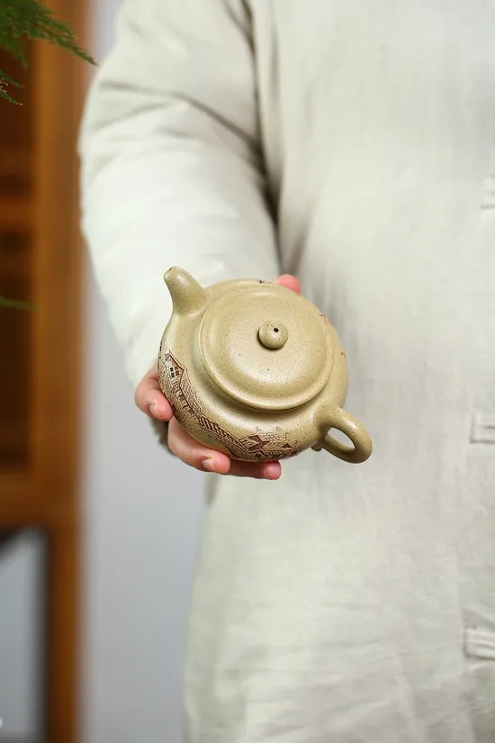 Zisha Teapots: original mine green clay | Master Zhongjie Sheng 5
