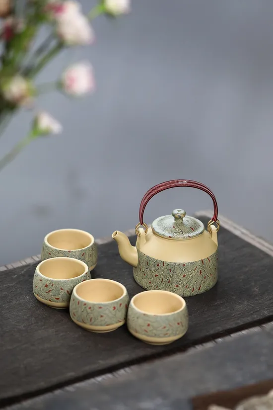 Zisha Teapots: Benshan green clay | 270cc capacity | Bao Yuhua搞清楚 3