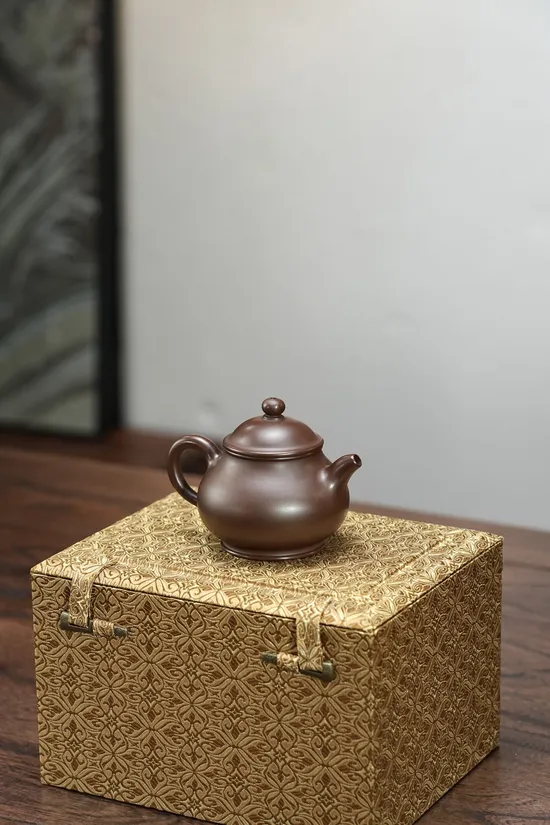 Zisha Teapots: old purple clay | inset 9-hole design 6
