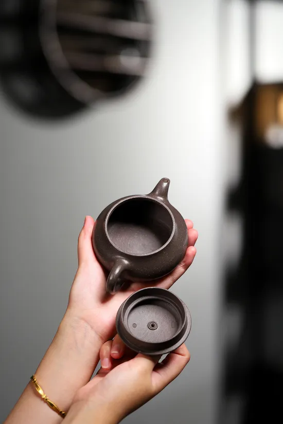 Zisha Teapots: 2400 CNY | Tianqing clay 5