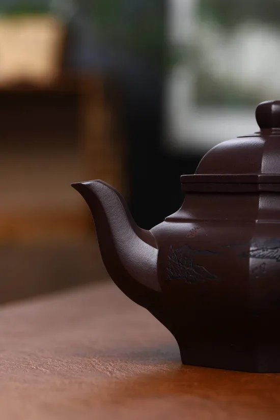 Zisha Teapots: aged purple clay | Six-Sided Smiling Cherry 6