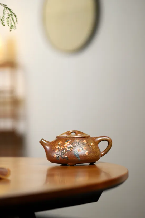 Zisha Teapots: Golden Duan clay | Master Yang Junbao | 290cc capacity 1