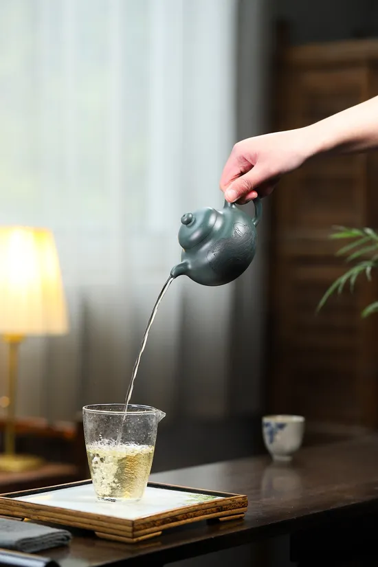 Yixing Zisha Teapot | Master Yao Hua-Jun | Artisan Clay Craft 1