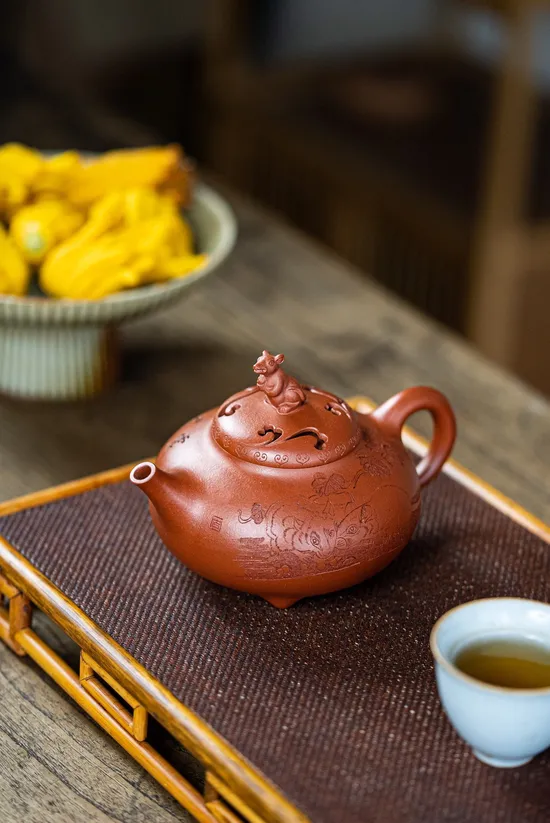 Zisha Teapots: Prosperity Rat | 4500 CNY 5