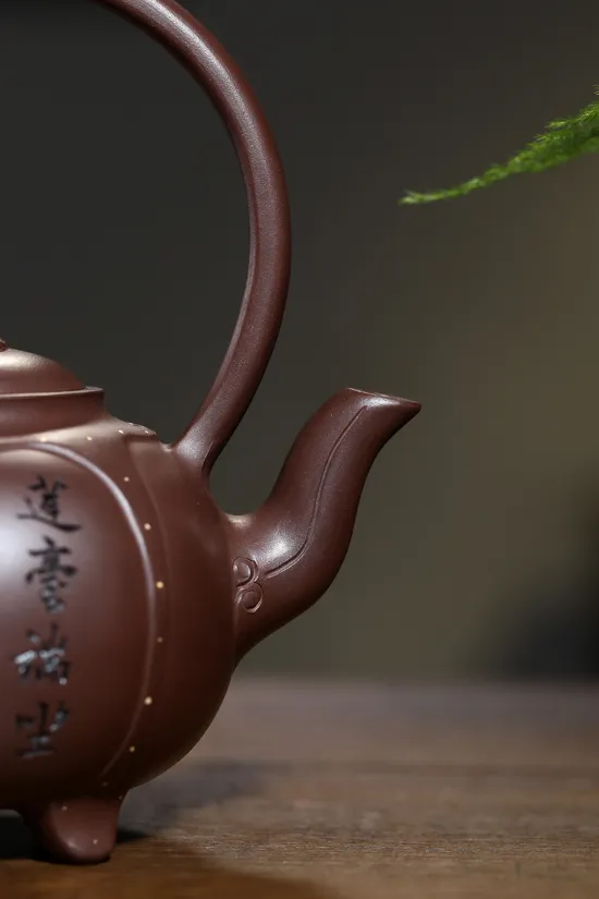 Zisha Teapots: Master Wang Fang | Intricately Carved Guanyin 2