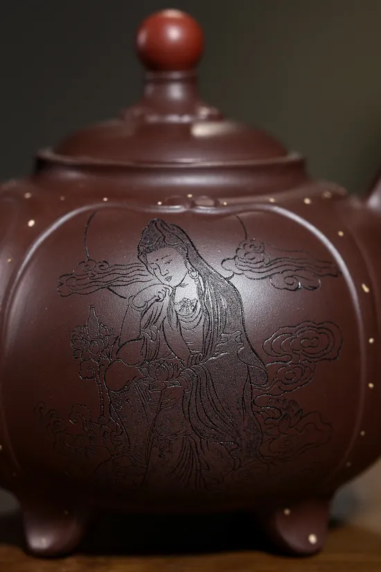 Zisha Teapots: Master Wang Fang | Intricately Carved Guanyin 4