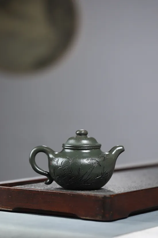 Zisha Teapots: Lotus Seed | jade-golden sand clay 6