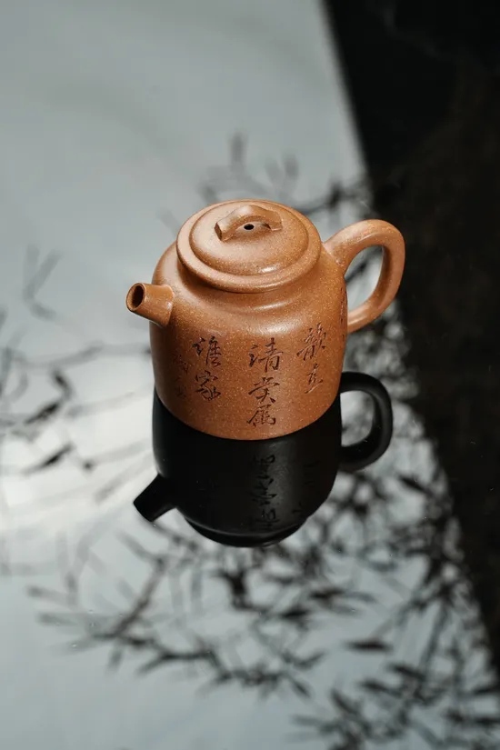 Zisha Teapots: original old duan clay | single-sided double-carving 5
