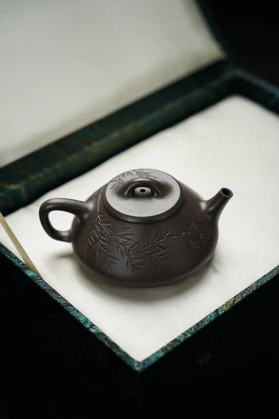 Zisha Teapots: Tianqing clay | 1500 CNY 5
