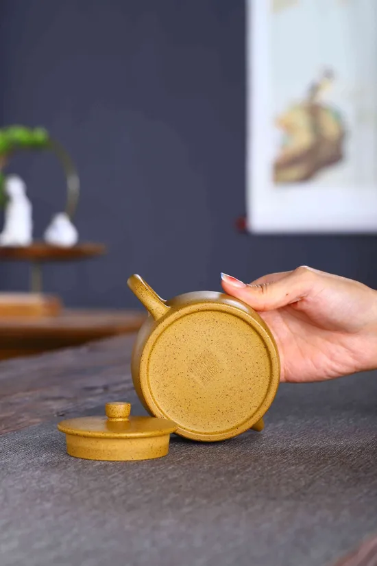 Zisha Teapots: Jianliu Dezhong | Longgu Jinsha clay 1