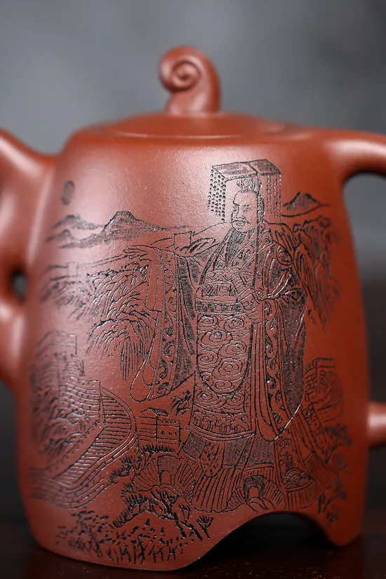 Zisha Teapots: 4800 CNY | 400cc 3