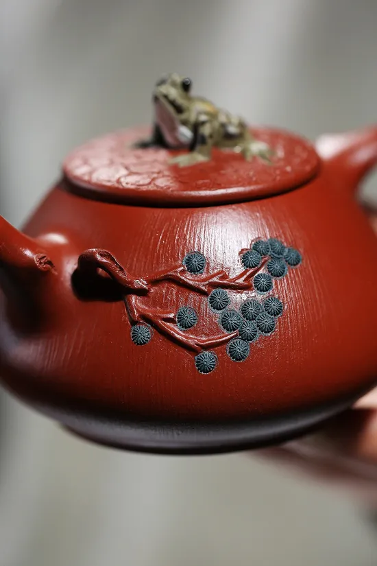 Zisha Teapots: Frog Fun Shi Piao | Dahuangpao clay 5