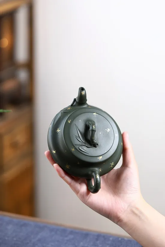Zisha Teapots: Flat Bamboo | Jiang Yaping 1