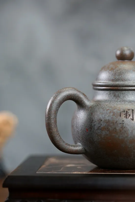Zisha Teapots: Yaobao Duoqiu | 260cc capacity | Jiang Yaping 7