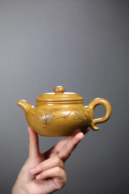 Zisha Teapots: premium gold sand clay | antique-inspired design 5