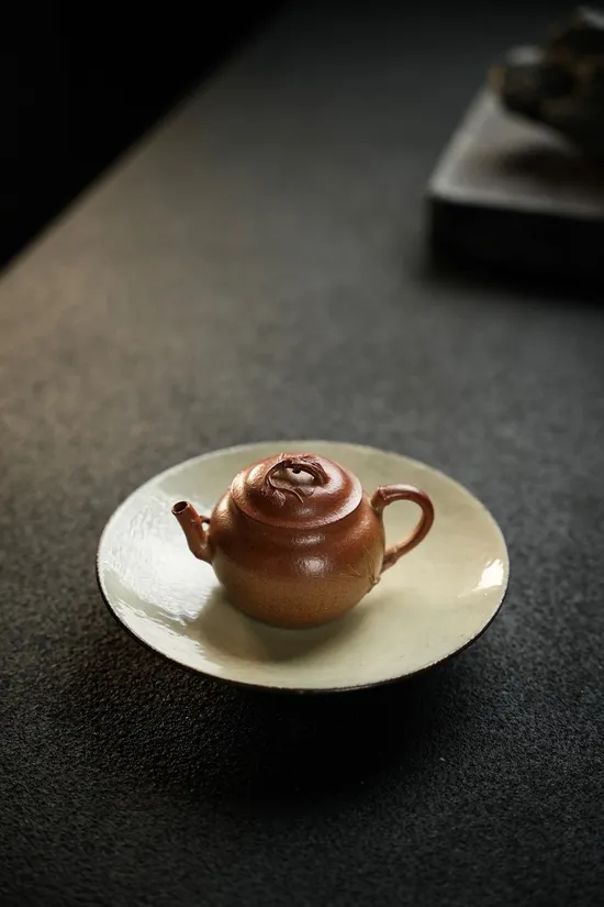 Zisha Teapots: golden duan clay | ancient wood-firing 1