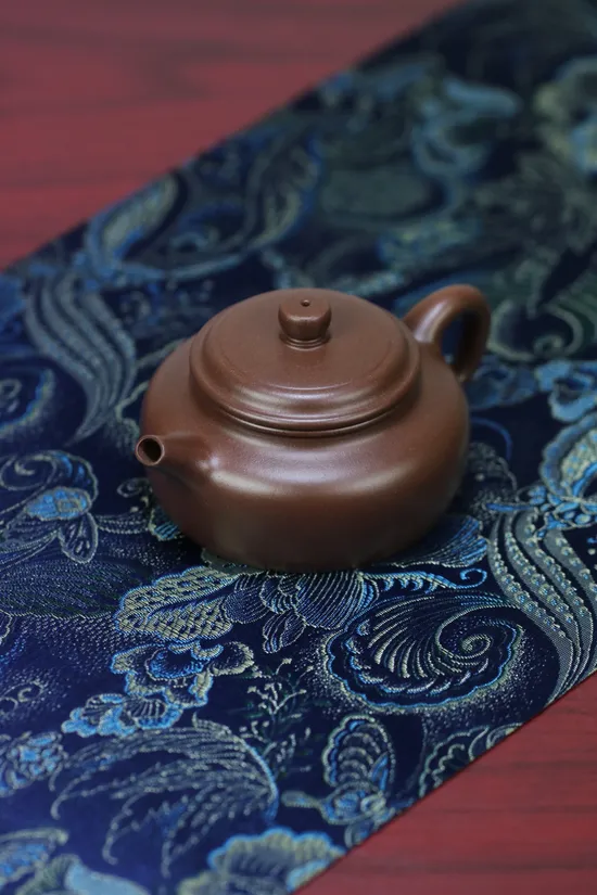 Zisha Teapots: premium old purple clay | nine-hole spout design 8