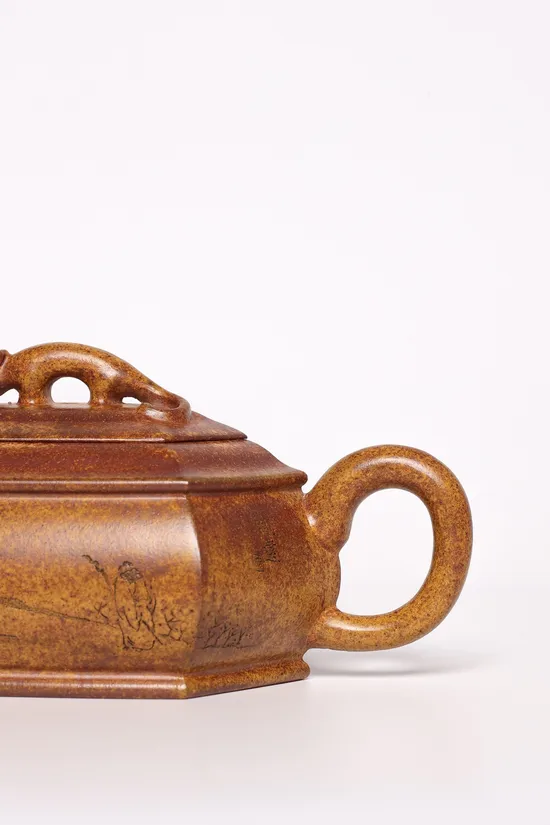 Handcrafted Yixing Zisha Teapot – Ancient Clay Artistry & Collectible Craft 3