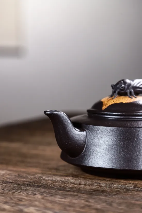 Zisha Teapots: 3600 CNY | Contentment Brings Happiness 7