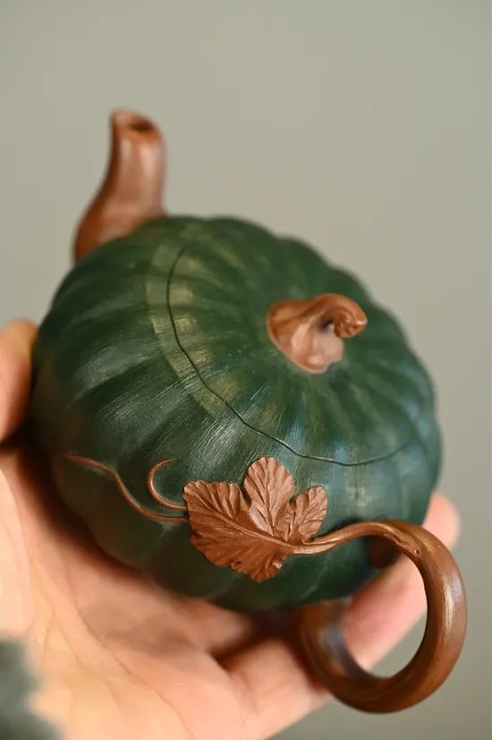 Zisha Teapots: pumpkin-shaped | 1500 CNY | 200cc capacity 3