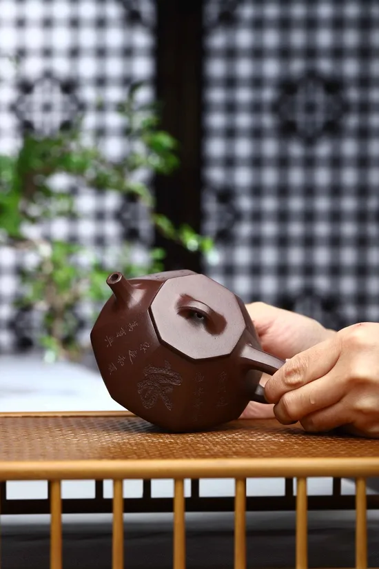 Zisha Teapots: stone red clay | eight-sided Shi Piao 3