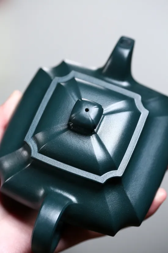 Zisha Teapots: Square Base | Min Guo green clay 6