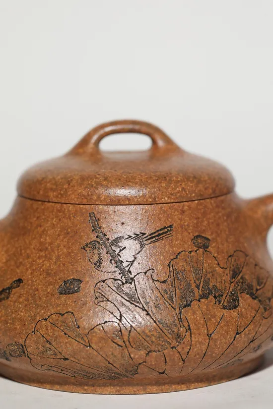 Zisha Teapots: Longgu Jinsha clay | intricate engravings 2