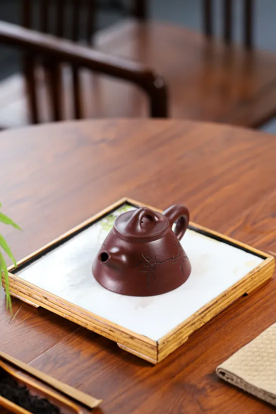 Zisha Teapots: Wangzhe Piao | CNY 900 3