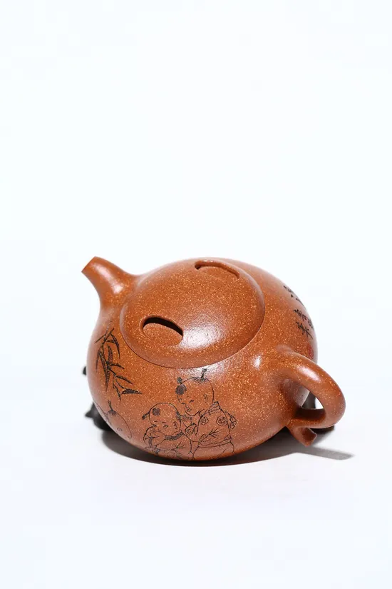 Zisha Teapots: Niu Gai | 3300 CNY 2