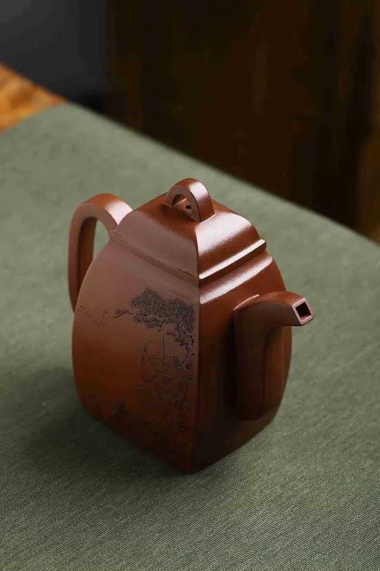 Zisha Teapots: 3300 CNY | Hanfang design 4
