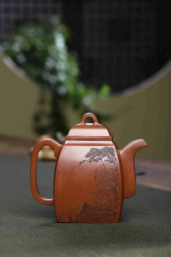 Zisha Teapots: 3300 CNY | Hanfang design 7