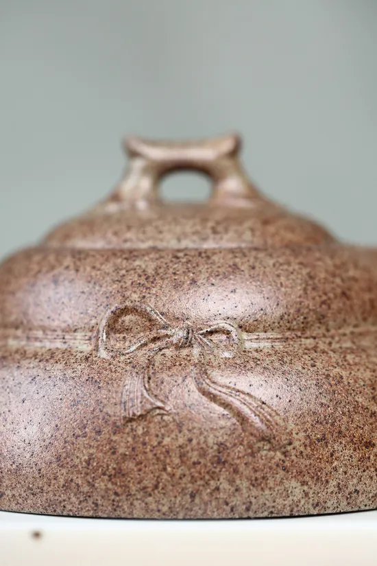 Zisha Teapots: Shudu Ban Yue | 7500 CNY 1