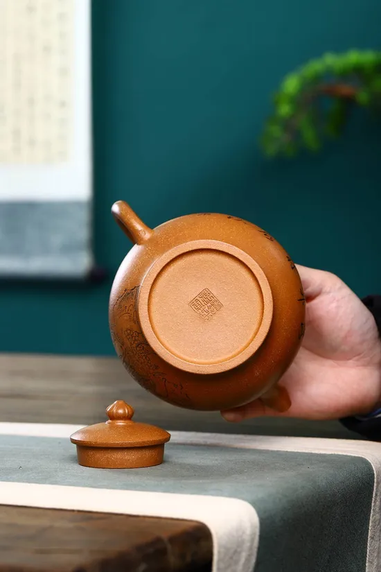 Zisha Teapots: 4500 CNY | Monk Hat 1