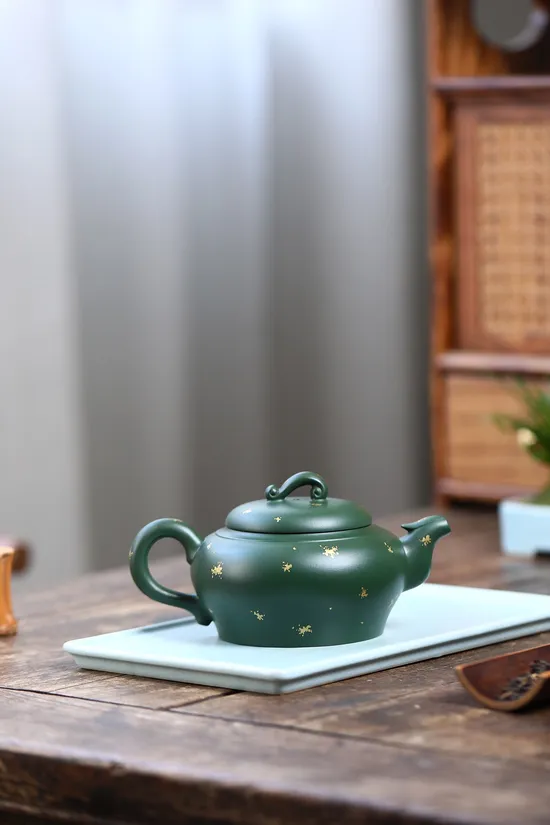 Zisha Teapots: CNY 2100 | Zhang Anjun | Sumatra celadon clay 3