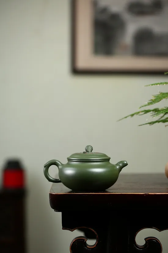 Zisha Teapots: Pinecone Antique | Jiang Yaping | Republic-era green clay 2