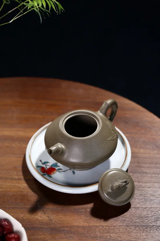 Zisha Teapots: Bamboo · Contentment and Joy Teapot | old Qinghu clay 7