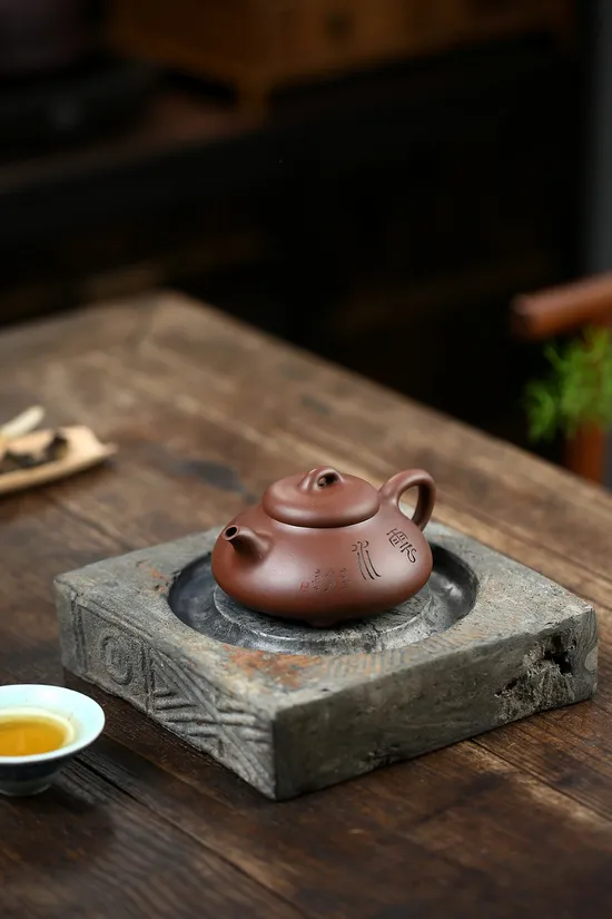 Zisha Teapots: Three-Legged Milk Gourd | 1200 CNY 7