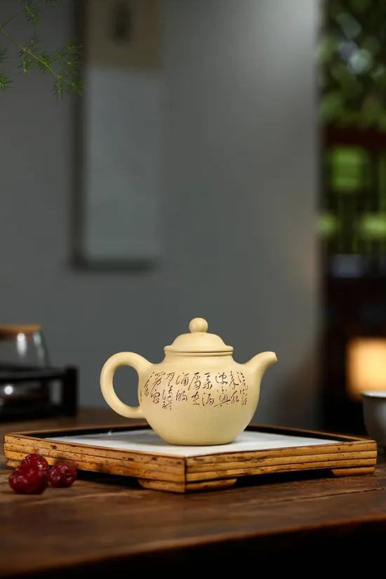 Zisha Teapots: aged Ben Shan Luni clay | Wu Weiming 8
