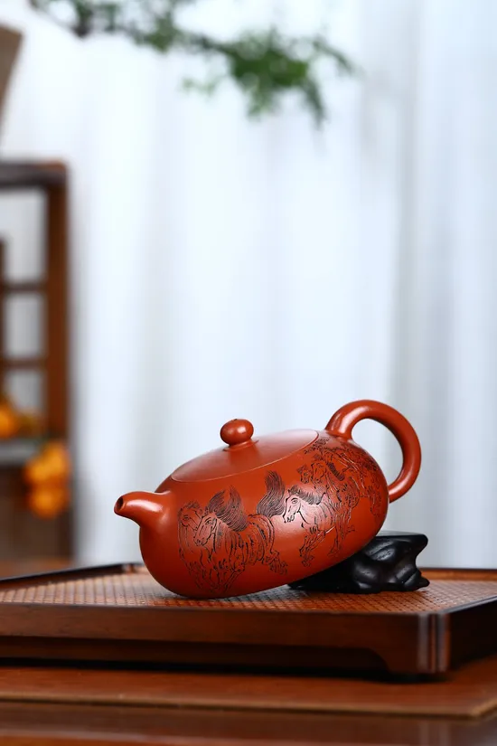 Zisha Teapots: Half-Moon design | Dahongpao clay | 1800 CNY 6
