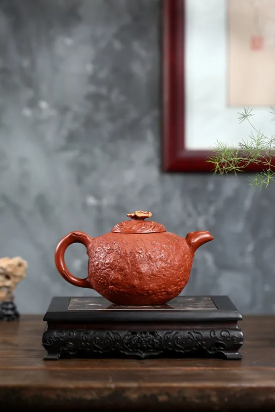 Zisha Teapots: Da Hong Pao clay | 400cc capacity 1