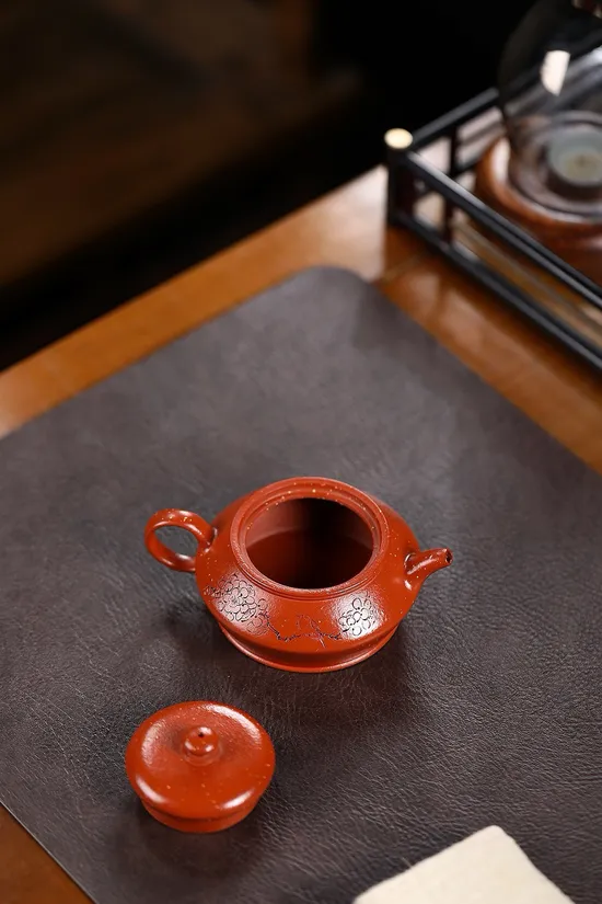 Zisha Teapots: Zhuni clay | Cold Plum 7